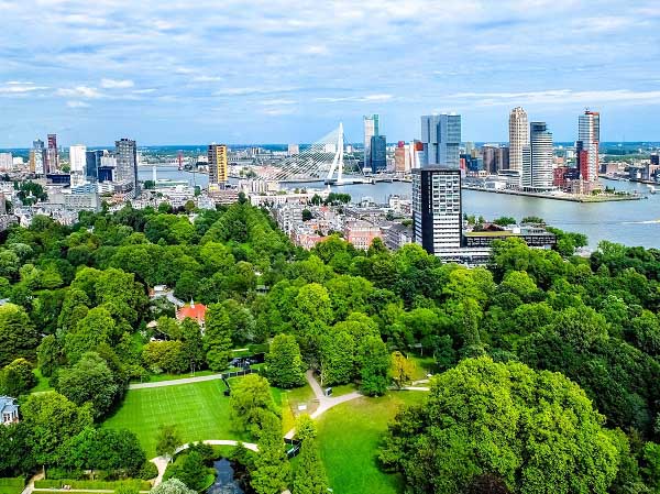 Een uitzicht op Rotterdam